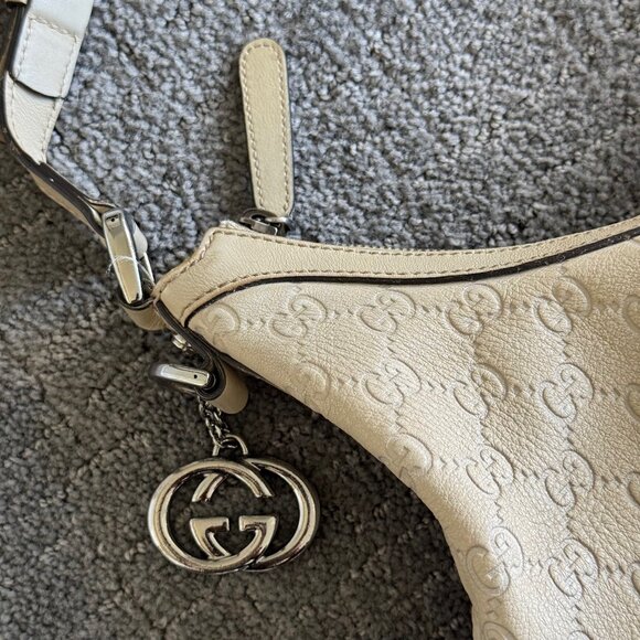 Gucci Shoulder Bag 100% Real - Picture 2 of 2